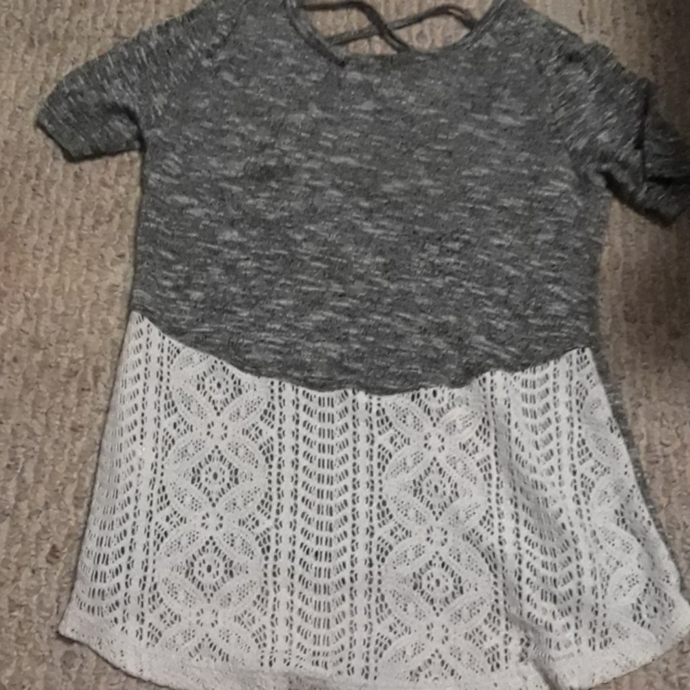 Shirt - Picture 4 of 5